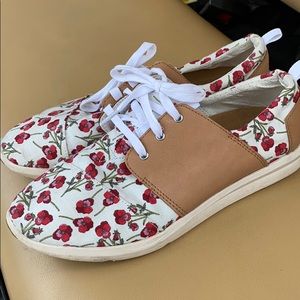 Limited edition Toms